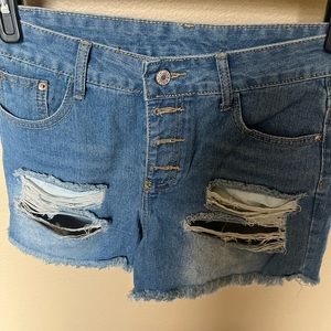 Button fly shorts